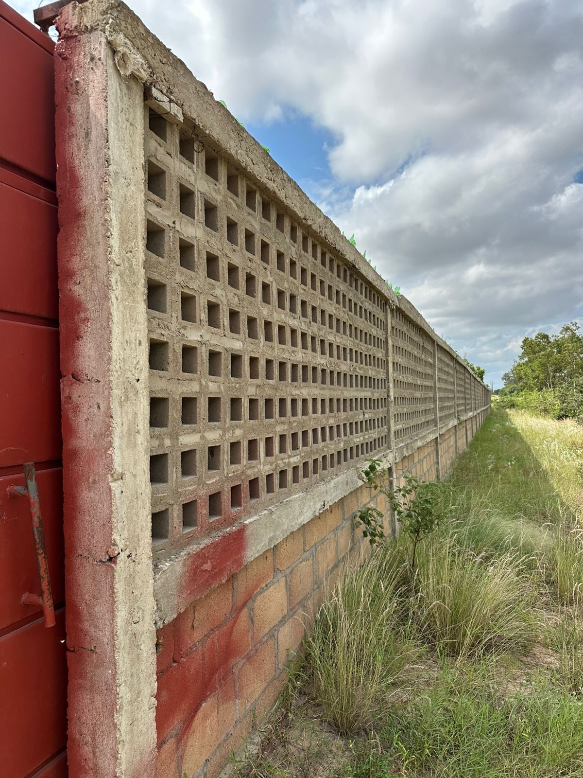 Trespasse de Terreno em Michafutene